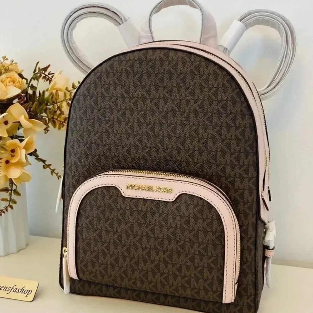 NWT- Michael Kors Jaycee Powder Blush Medium Backpack